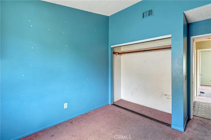 11706 Rincon Avenue, Sylmar, California 91342
