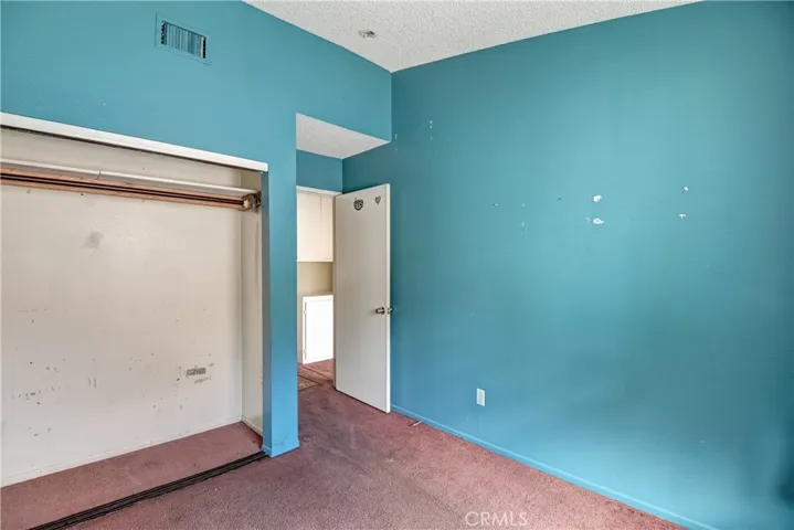11706 Rincon Avenue, Sylmar, California 91342