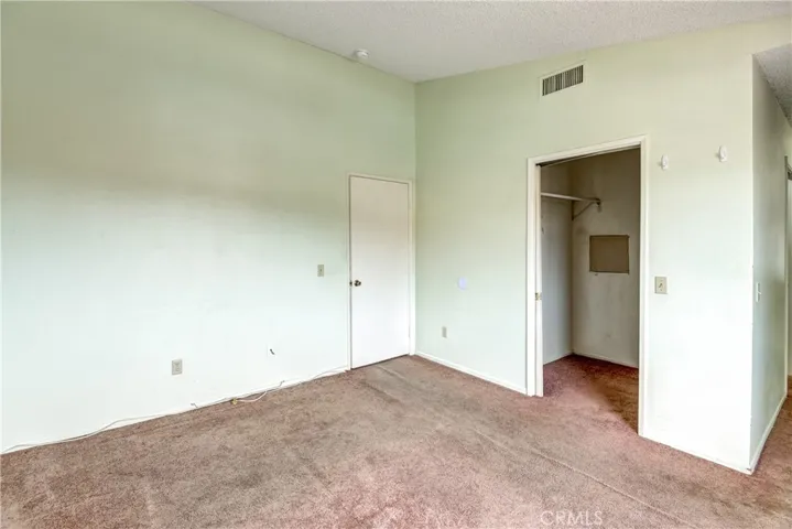11706 Rincon Avenue, Sylmar, California 91342