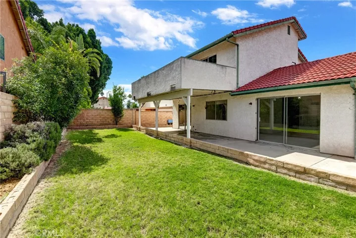 11706 Rincon Avenue, Sylmar, California 91342