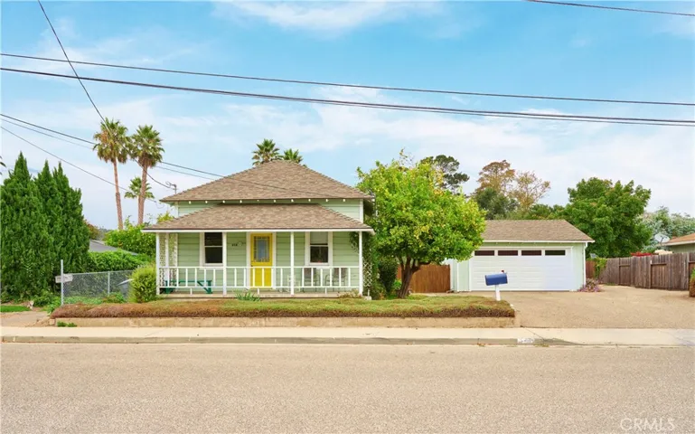 Charming Victorian Cottage in the Village of Arroyo Grande, CA