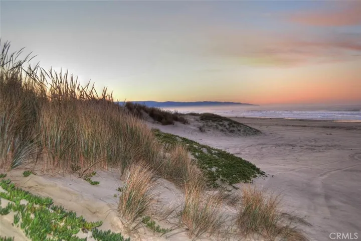 Famous local Oceano Dunes. Photo courtesy of Caron Krauch, used with permission.