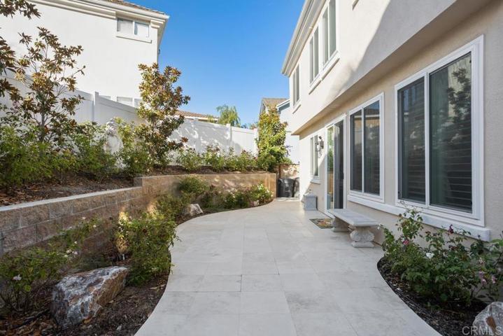 1069 Cottage Way, Encinitas, California 92024
