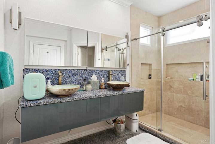 1069 Cottage Way, Encinitas, California 92024