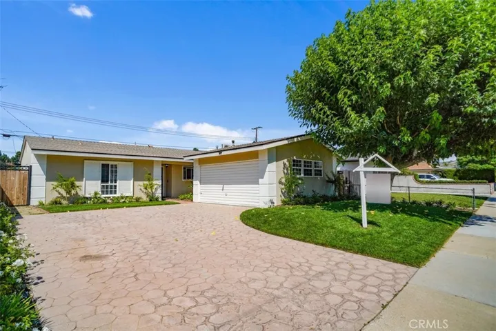 22515 Paraguay Drive, Saugus, California 91350