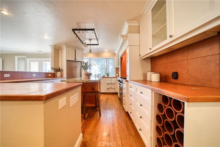 2099 Slack Street, San Luis Obispo, California 93405