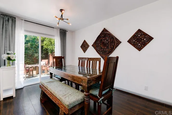 1260 Loch Lomond Dr, Cardiff By The Sea, California 92007