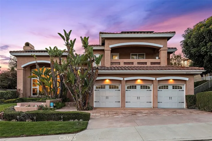 8105 E Bailey Way, Anaheim Hills, California 92808