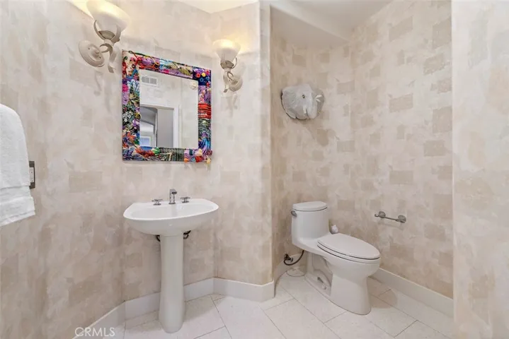 8105 E Bailey Way, Anaheim Hills, California 92808