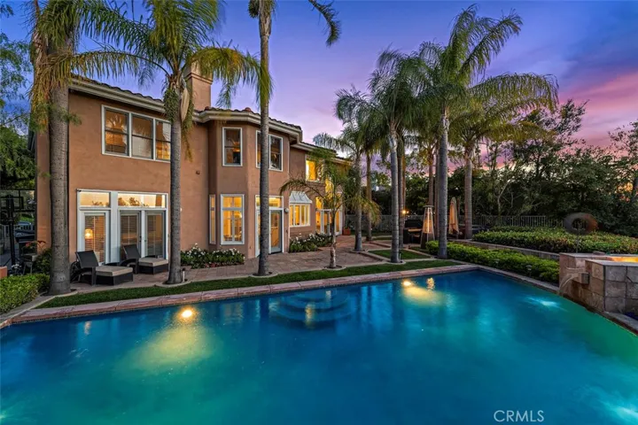 8105 E Bailey Way, Anaheim Hills, California 92808