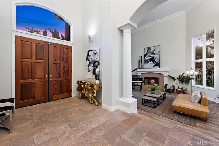 8105 E Bailey Way, Anaheim Hills, California 92808