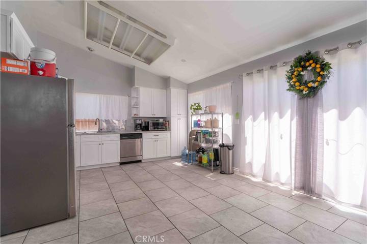 3156 Viana Drive, Palmdale, California 93550