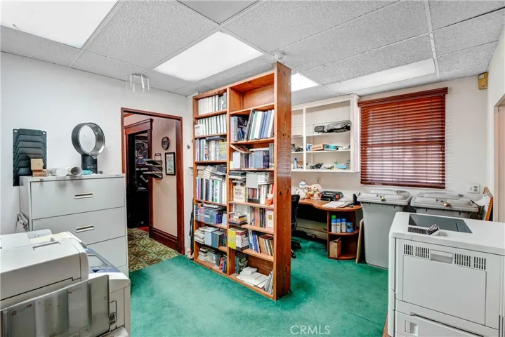 6608 Palm Avenue, Riverside, California 92506