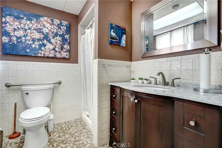 6608 Palm Avenue, Riverside, California 92506