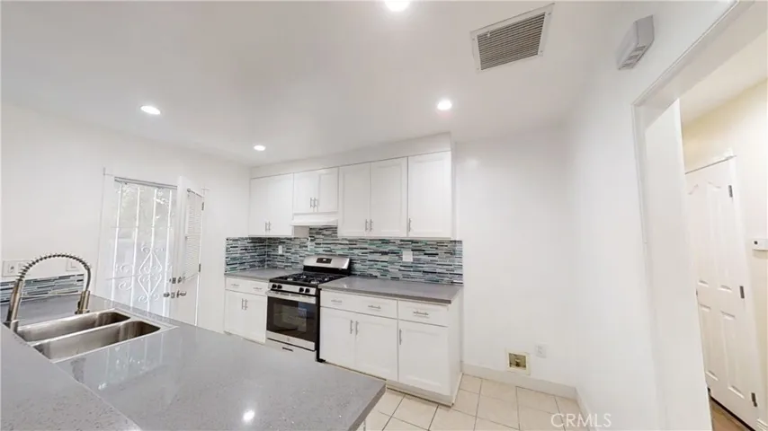 3905 N Lugo Avenue, San Bernardino, California 92404