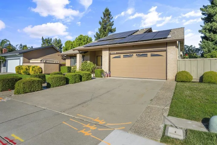 2018 Abbey Lane, Campbell, California 95008