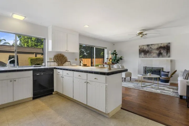 2018 Abbey Lane, Campbell, California 95008