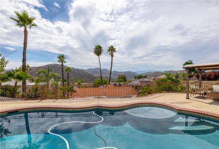 22673 Pin Tail Drive, Canyon Lake, California 92587