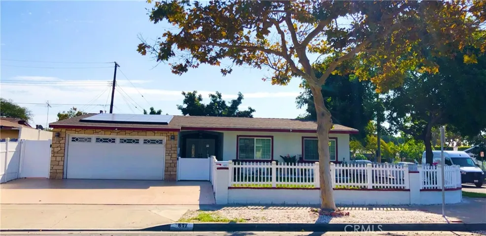 617 Diamond Street, Santa Ana, California 92703