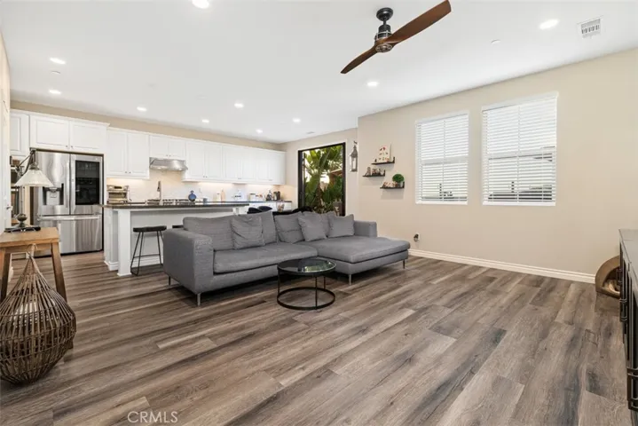 576 Escenico, Lake Forest, California 92630