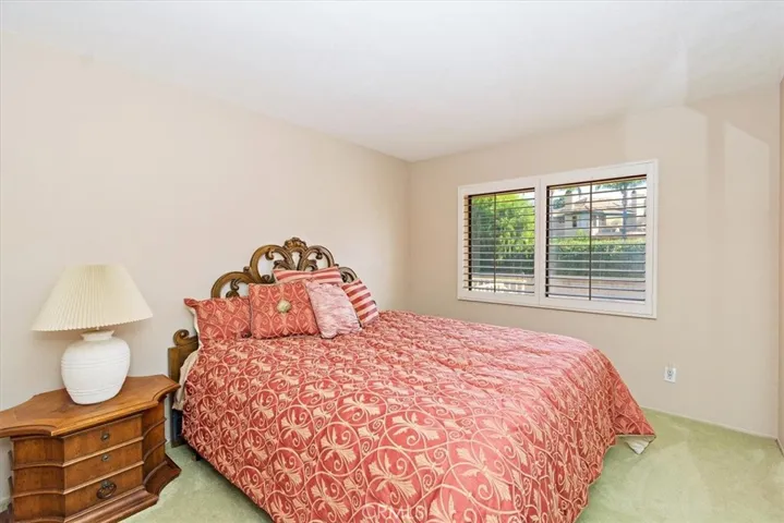 7060 Edgewild Drive, Riverside, California 92506