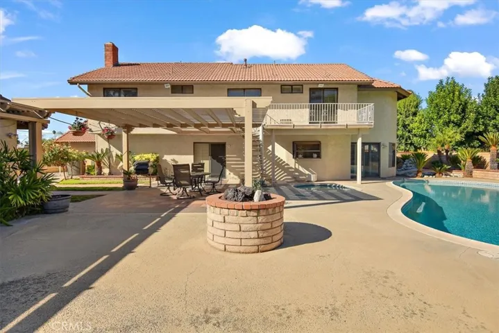 7060 Edgewild Drive, Riverside, California 92506