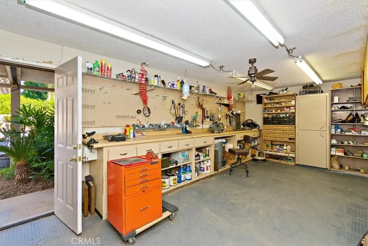 7060 Edgewild Drive, Riverside, California 92506