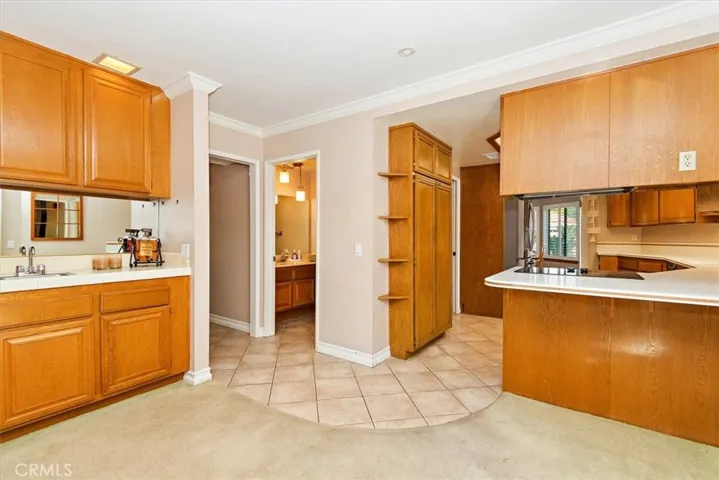 7060 Edgewild Drive, Riverside, California 92506