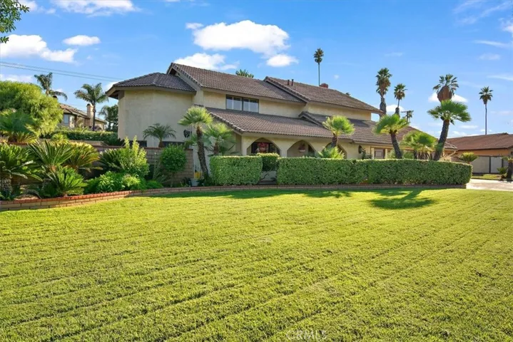 7060 Edgewild Drive, Riverside, California 92506
