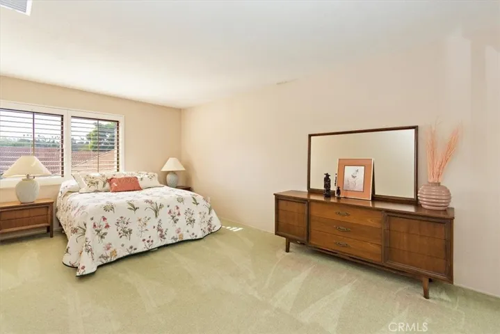 7060 Edgewild Drive, Riverside, California 92506