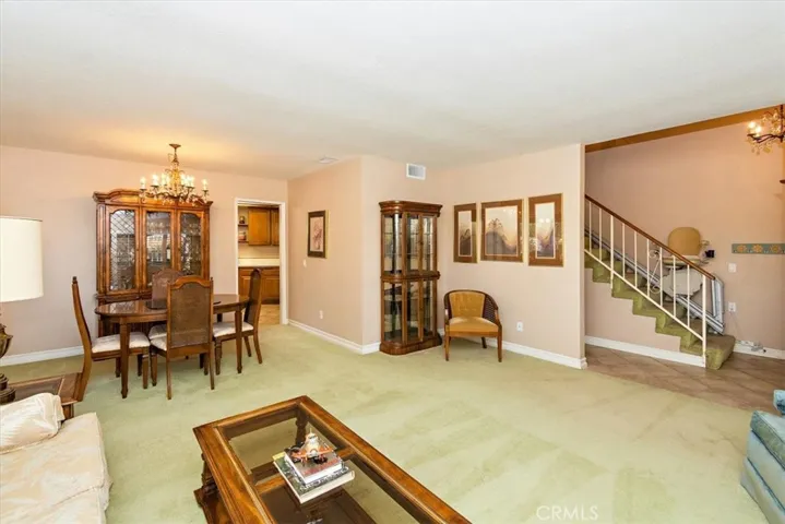 7060 Edgewild Drive, Riverside, California 92506