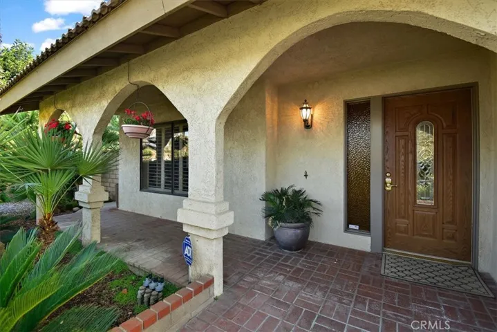 7060 Edgewild Drive, Riverside, California 92506