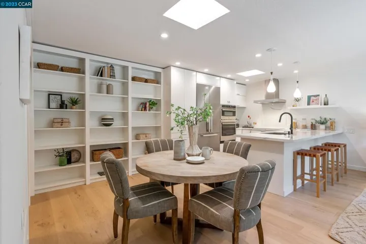 2117 Tice Creek Dr Unit 2, Walnut Creek, California 94595