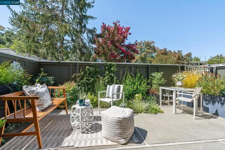 2117 Tice Creek Dr Unit 2, Walnut Creek, California 94595