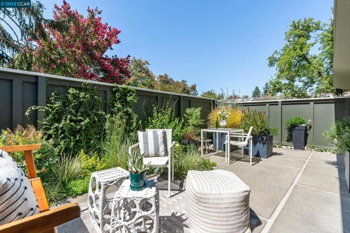 2117 Tice Creek Dr Unit 2, Walnut Creek, California 94595