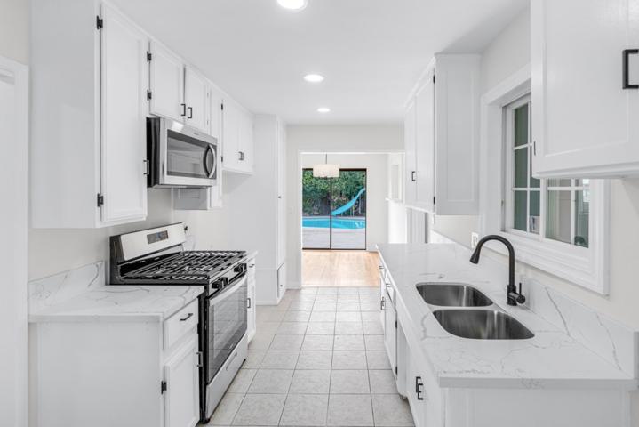 725 S Valinda Avenue, West Covina, California 91790