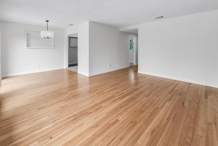 725 S Valinda Avenue, West Covina, California 91790