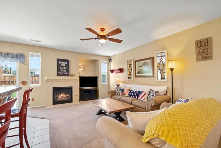 Living room/Family room