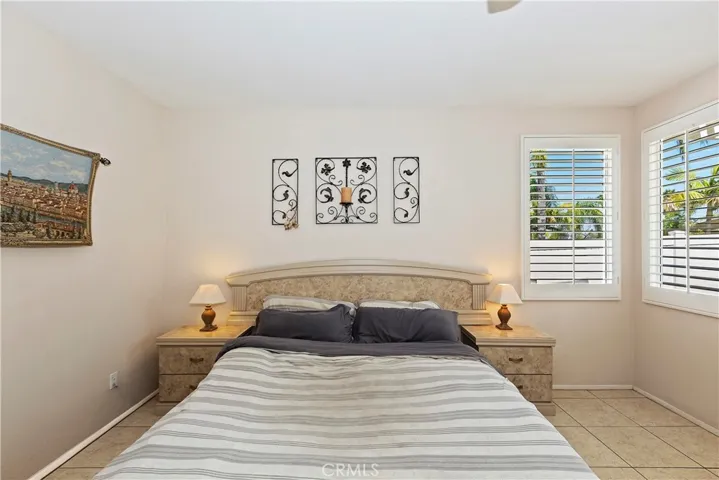 3159 Hannover Street, Corona, California 92882