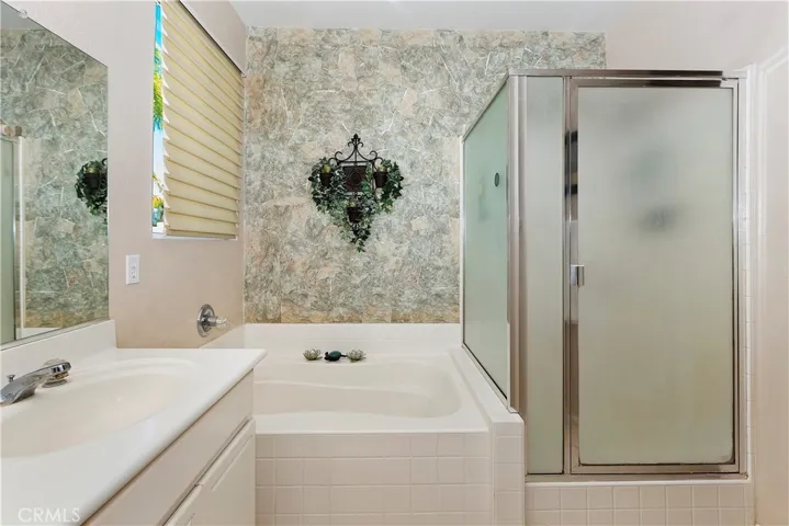3159 Hannover Street, Corona, California 92882