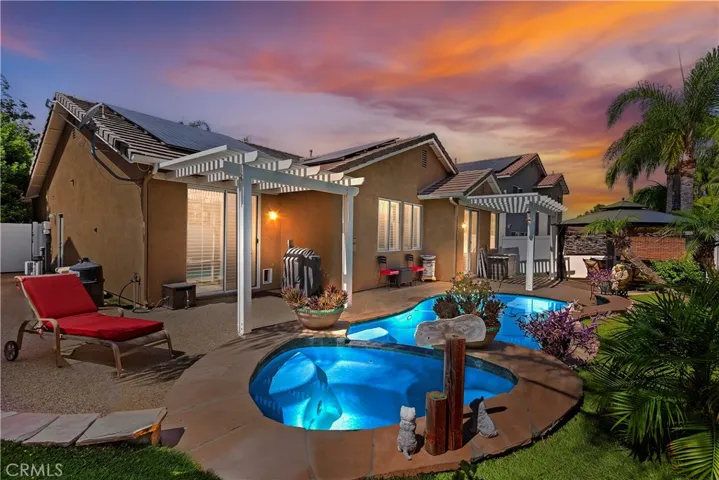3159 Hannover Street, Corona, California 92882