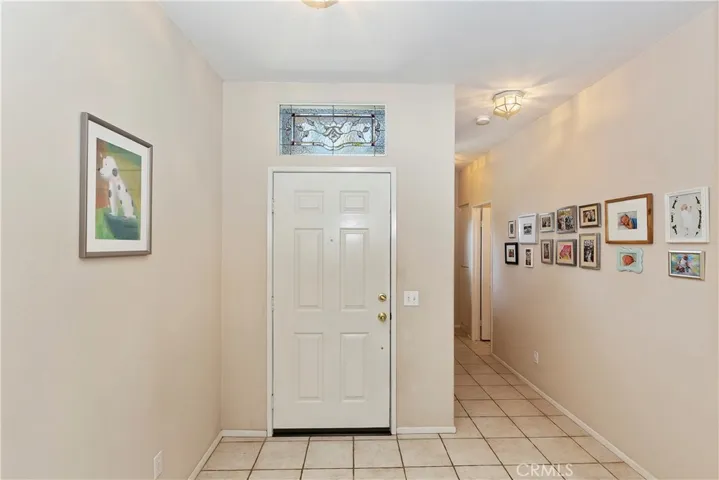 3159 Hannover Street, Corona, California 92882