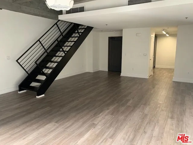 727 W 7th Street Unit 719, Los Angeles, California 90017