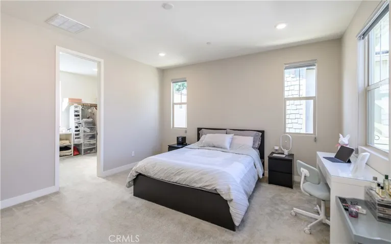 17 Country Glen, Pomona, California 91766