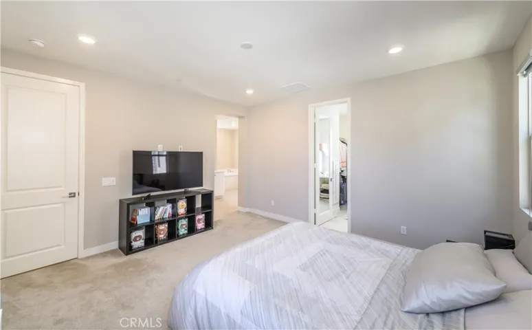 17 Country Glen, Pomona, California 91766