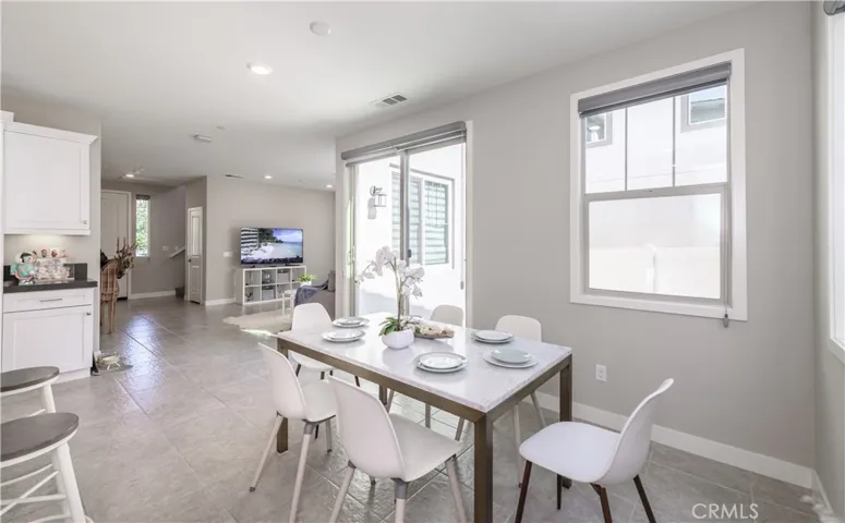 17 Country Glen, Pomona, California 91766