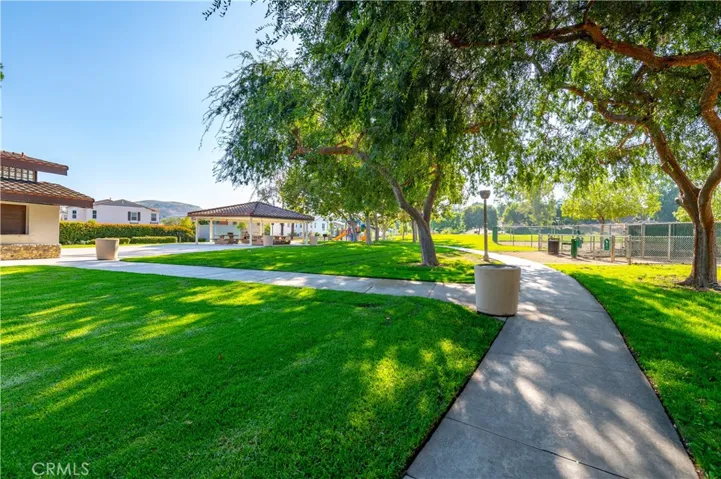17 Country Glen, Pomona, California 91766