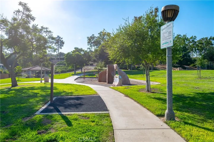 17 Country Glen, Pomona, California 91766