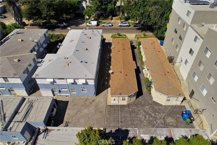 14446 Dickens Street, Sherman Oaks, California 91423