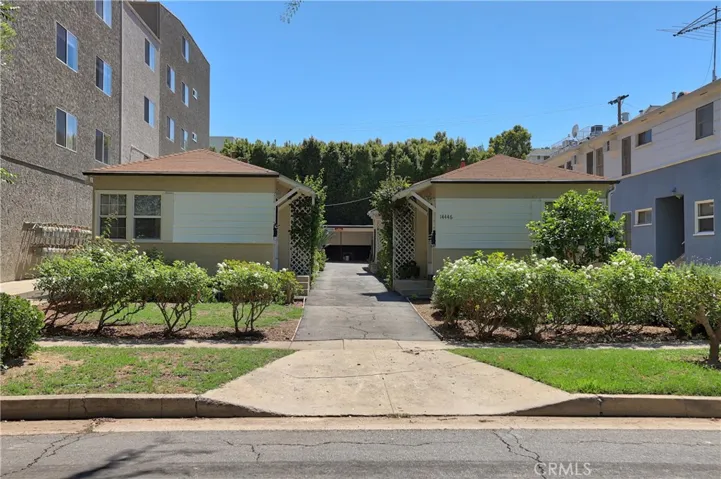 14446 Dickens Street, Sherman Oaks, California 91423